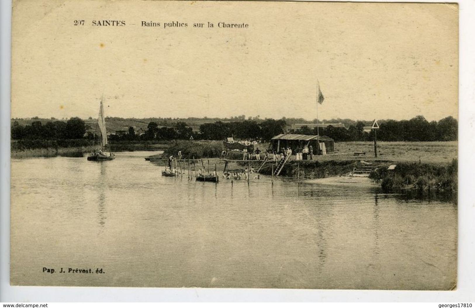 CPA Saintes Les Bains Publics Sur La Charente. - Saintes