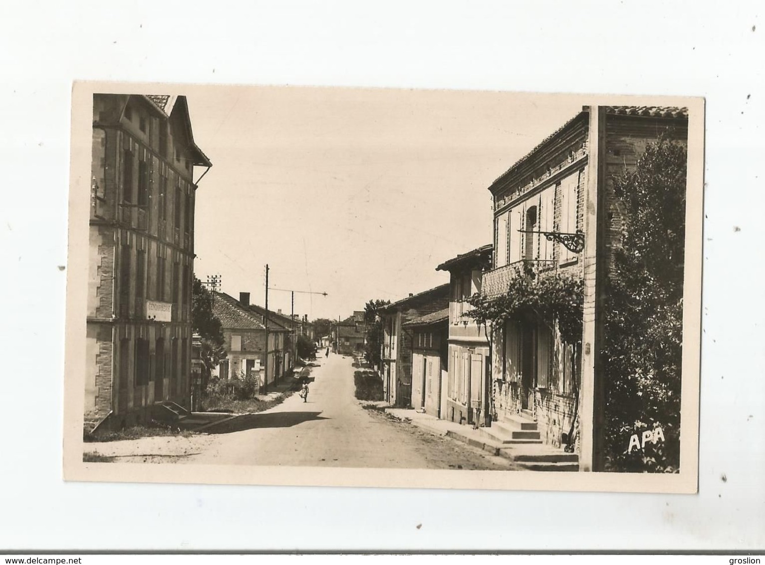 GRISOLLES (TARN ET GARONNE) CARTE PHOTO 6 AVENUE DE LA GARE (GENDARMERIE) - Grisolles