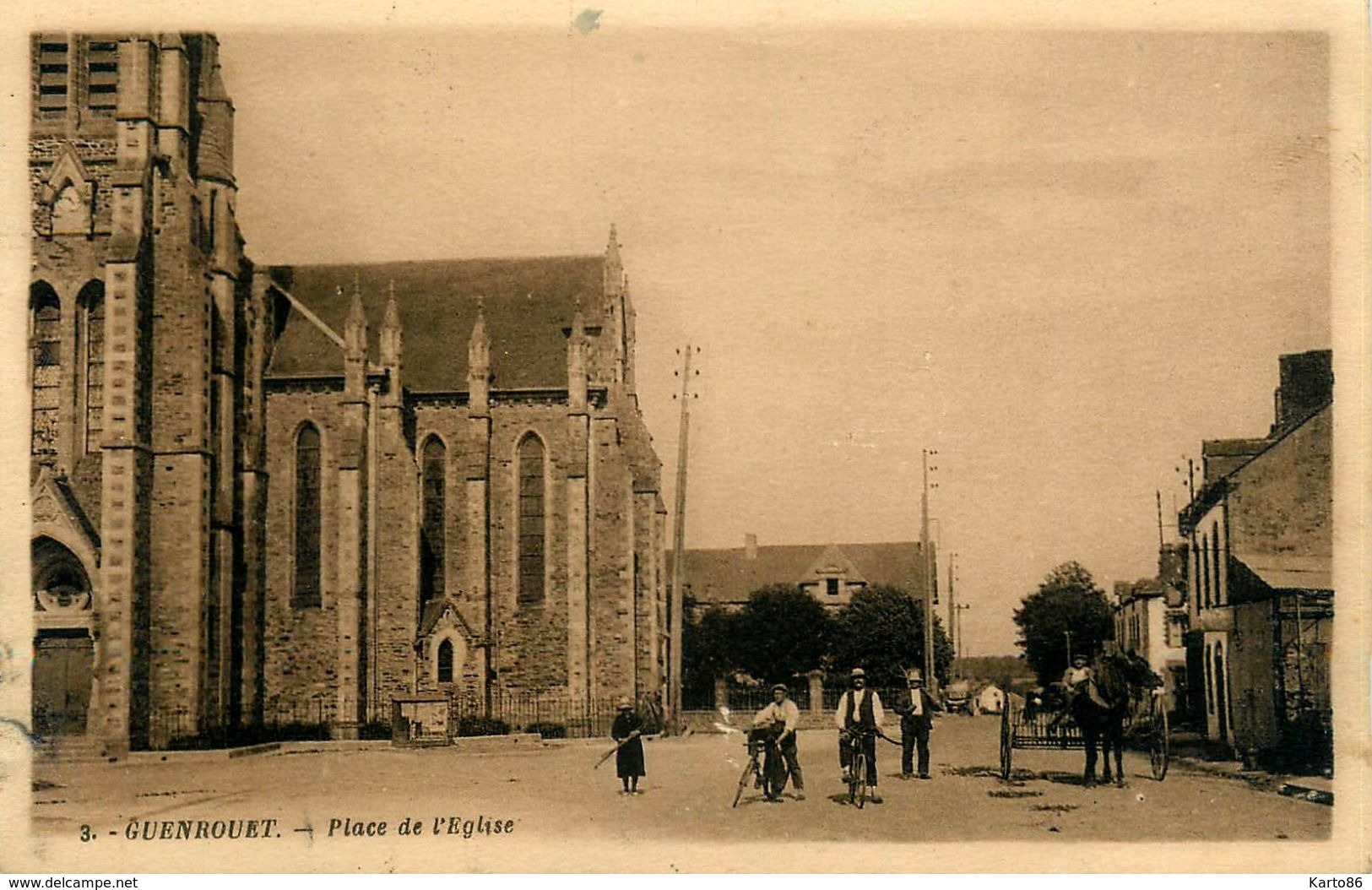 Guenrouet * Place De L'église - Guenrouet