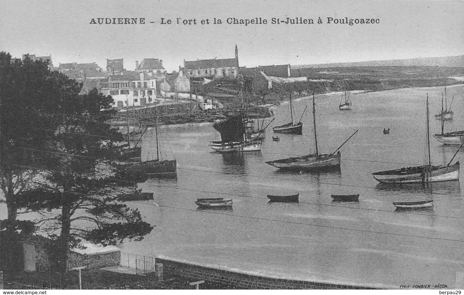 AUDIERNE  - Le Port Et La Chapelle St Julien à POULGOAZEC - Audierne