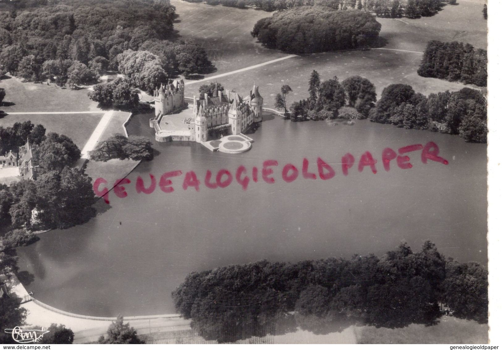 44- MISSILAC - CHATEAU DE LA BRETESCHE- VUE AERIENNE COMBIERMACON N° 6492-  1952 - Missillac