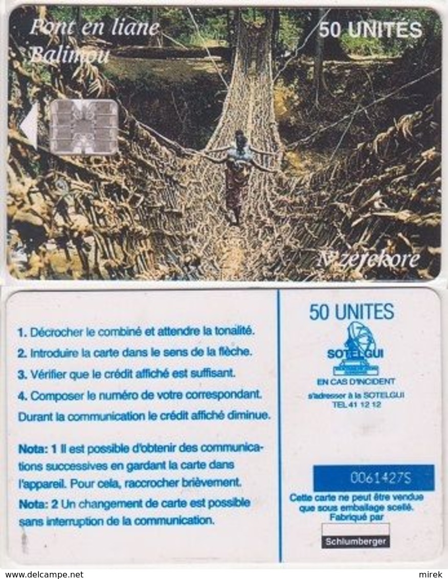 114/ Guinea; P12. Rope Bridge; CN White - Guinea