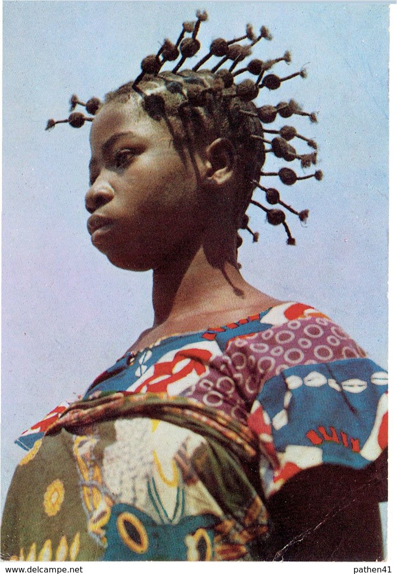 CPM GABON DIVERS - Jeune Fille Aux Bigoudis - 1962 - Gabon