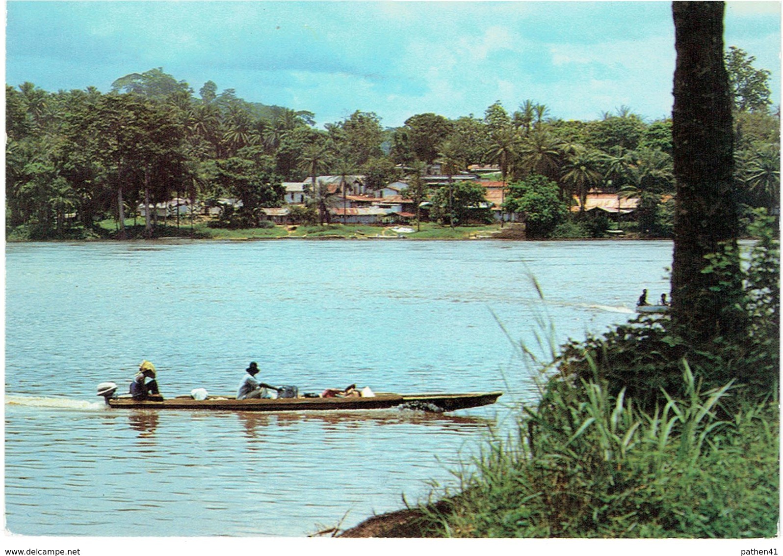 CPM GABON G3 MOYEN-OGOOUE LAMBARENE - Vue De L'Ogooué Et De L'Hôpital Du Docteur Schweitzer - 1981 - Gabon