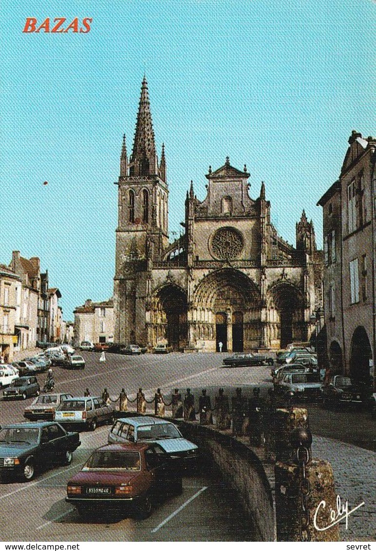 BAZAS. - Place De La Cathédrale St Jean. Carte RARE - Bazas
