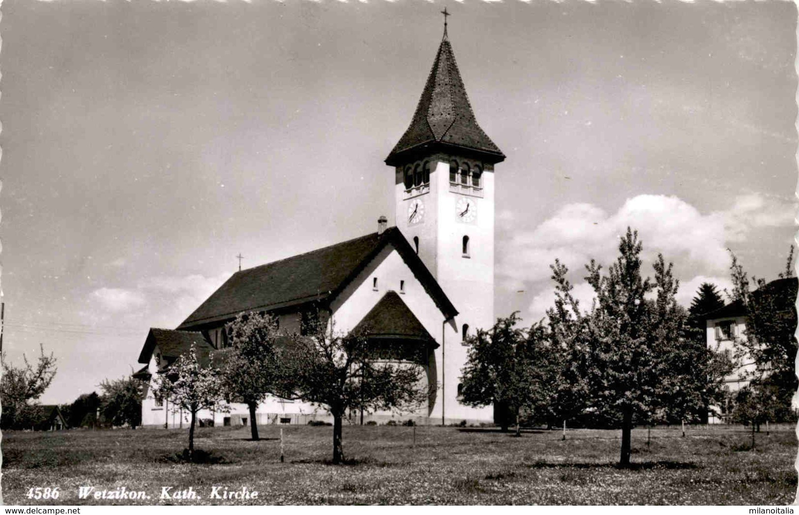 Wetzikon - Kath. Kirche (4586) - Wetzikon