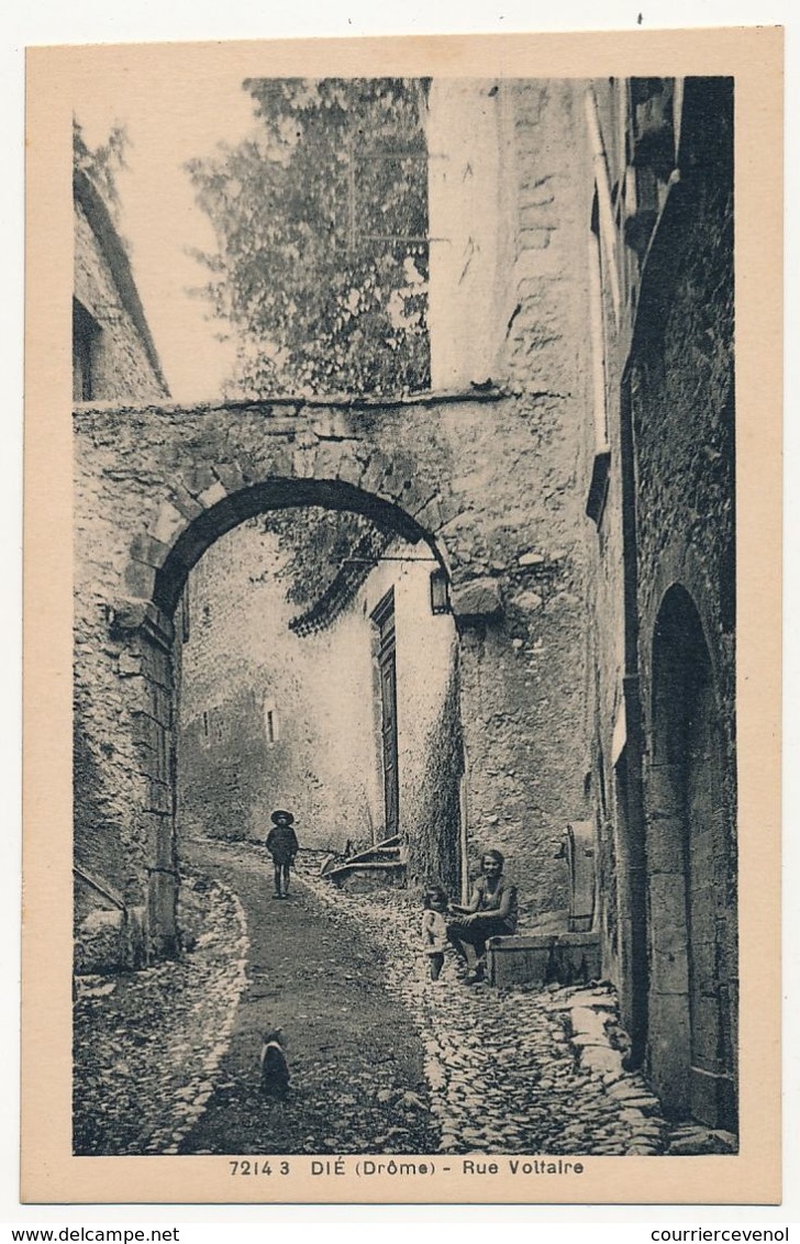 CPSM - DIE (Drôme) - Porte St-Marcel - Die