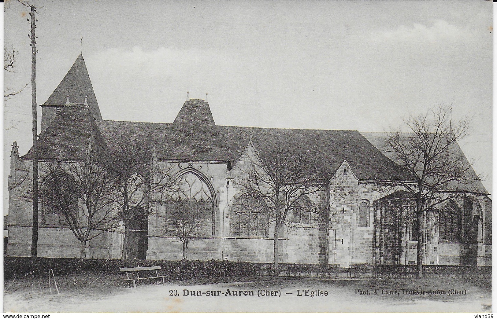 Dun Sur Auron - L'église - Dun-sur-Auron