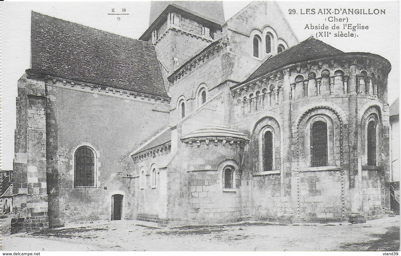Les Aix D'Angillon - Abside De L'église (XIIe S.) - Les Aix-d'Angillon