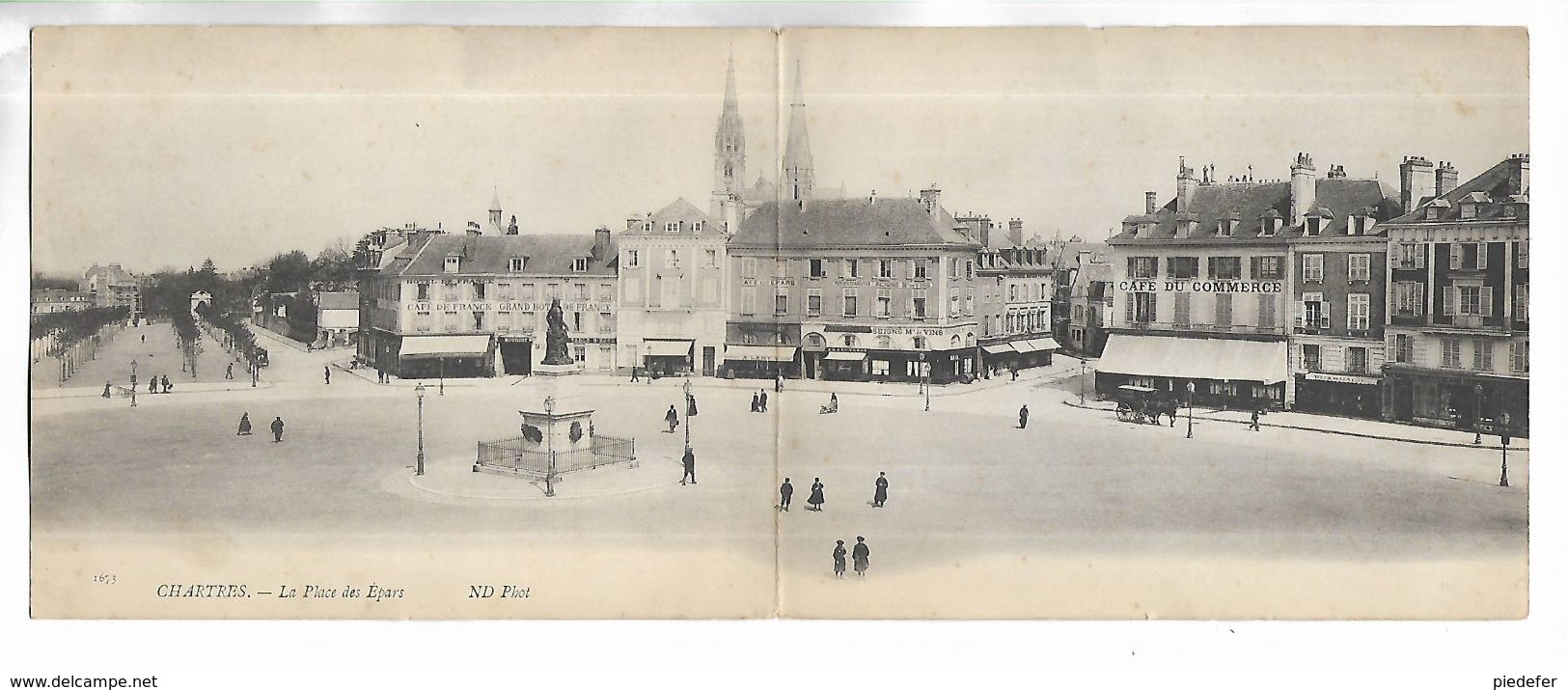 28 - CHARTRES - La Place Des Epars. Carte Grand Format, Double Volet - Chartres