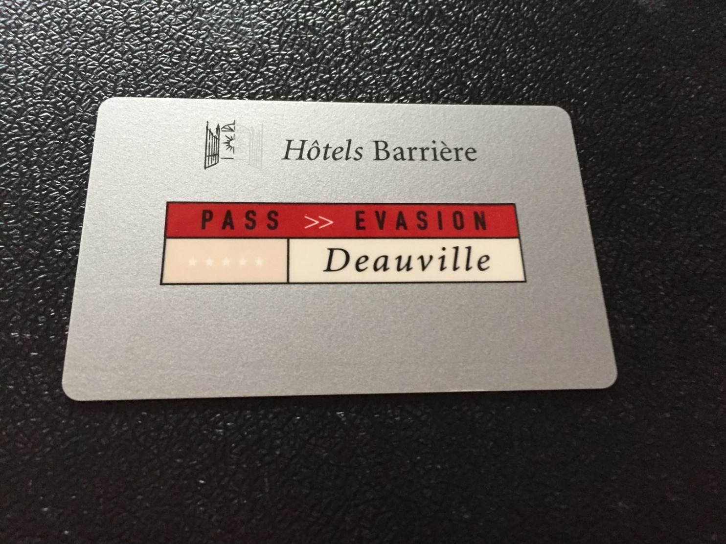 Hotelkarte Room Key Keycard Clef De Hotel Tarjeta Hotel  BARRIERE DEAUVILLE - Non Classés