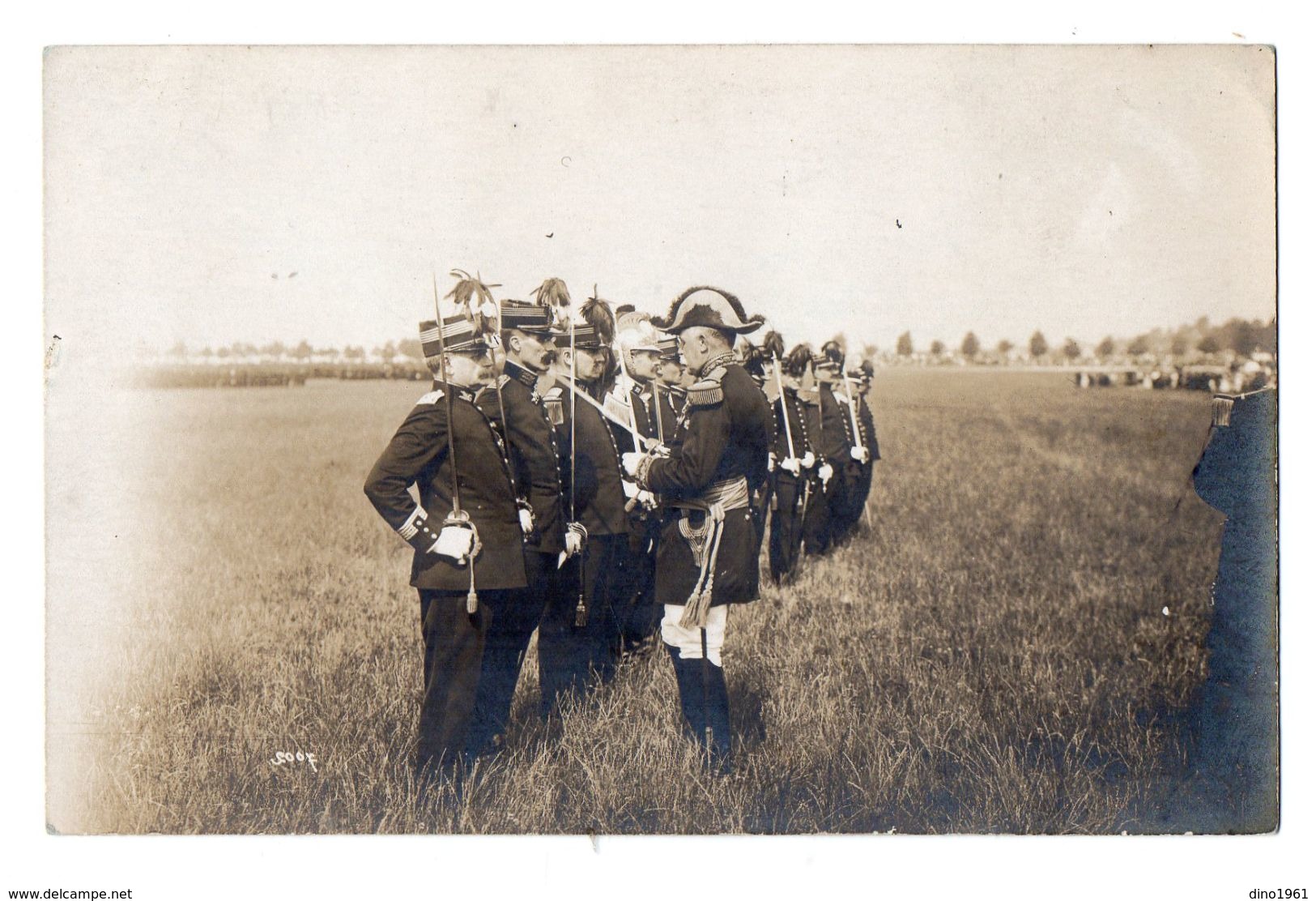 CPA 2962 - MILITARIA - Carte Photo Militaire - REIMS - Cérémonie Militaire - Remise De Médaille / Saint - Cyrien ? - Personen