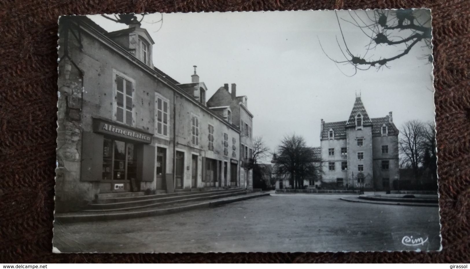 CPSM MEURSAULT COTE D OR 21 PLACE DE L HOTEL DE VILLE ED CIM 1958 MAGASIN ALIMENTATION - Meursault