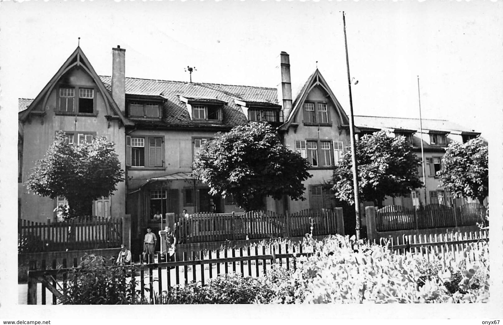 WITTENHEIM (68-Haut-Rhin) Foyer Des Célibataires-Rue Des Mines - Cité Mine Théodore Potasse Alsace-MINE-MINEUR-INDUSTRIE - Wittenheim