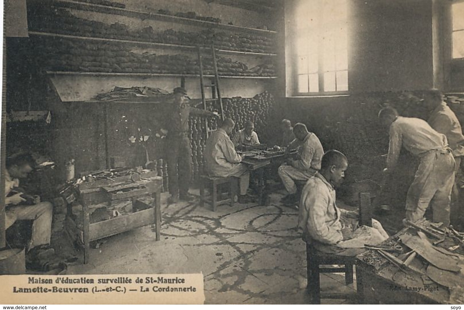 Bagne Pour Enfants à Lamotte Beuvron. Maison Correction. De St Maurice . La Cordonnerie . Cordonnier. Edit Lenormand - Presidio & Presidiarios