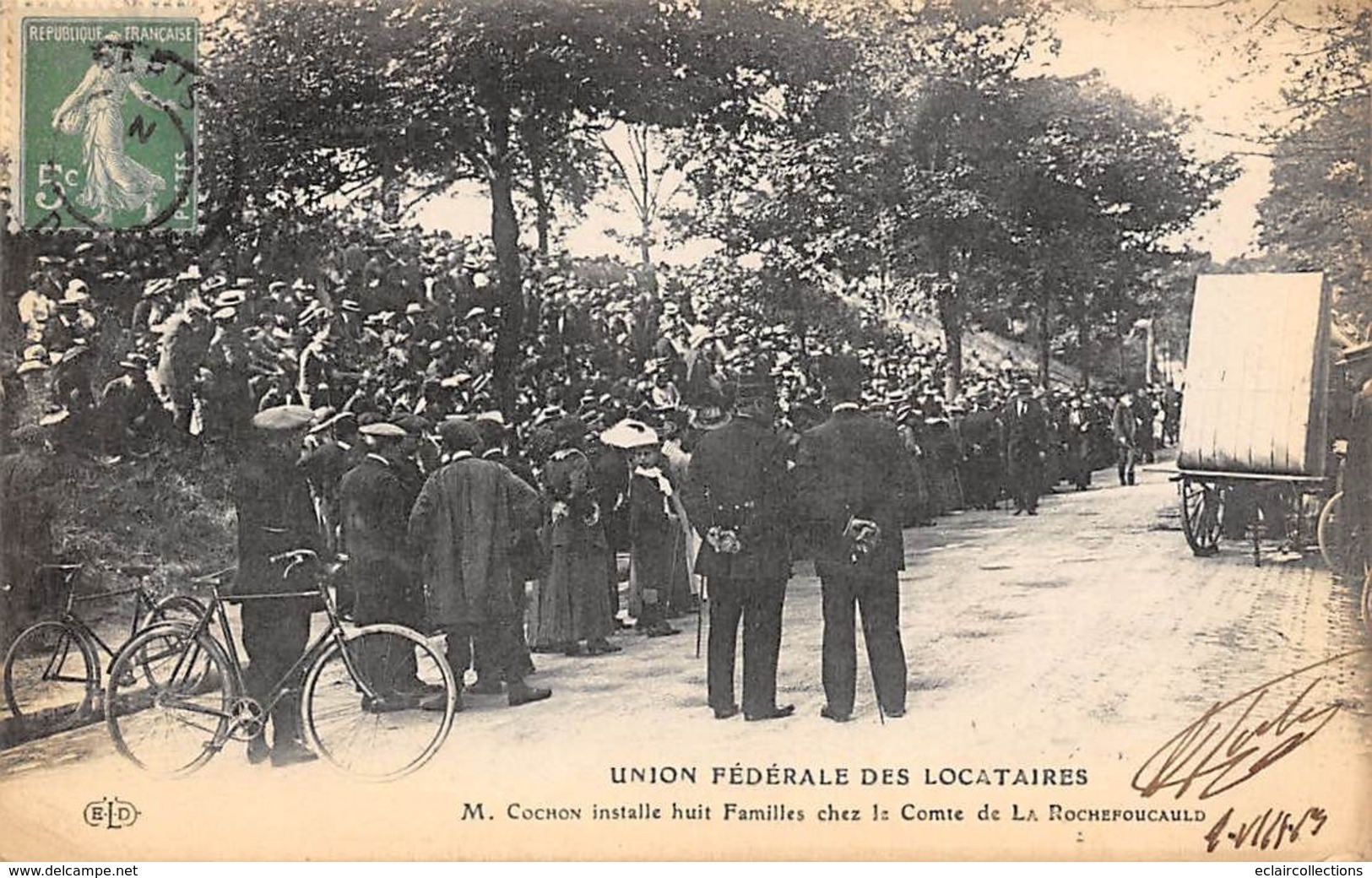 Paris   75   Manifestations:Union Fédérale Des Locataires . M.Cochon Installe 8 Familles     ( Voir Scan) - Manifestazioni