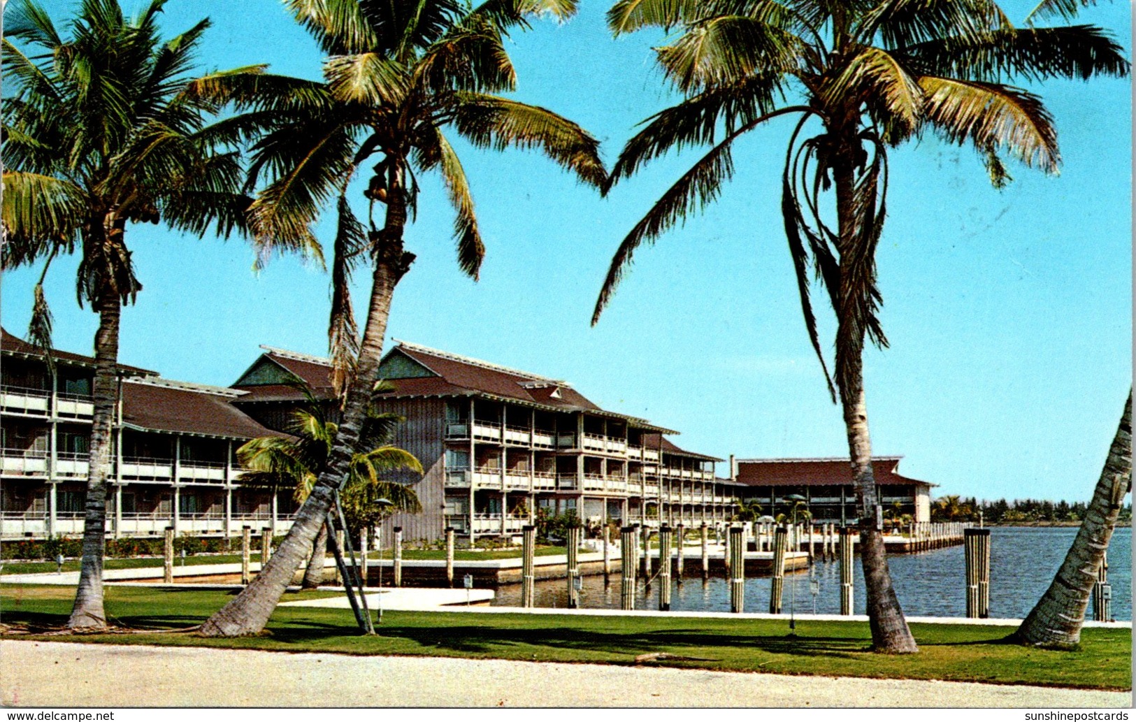 Florida Naples The Cove Inn 1974 - Naples