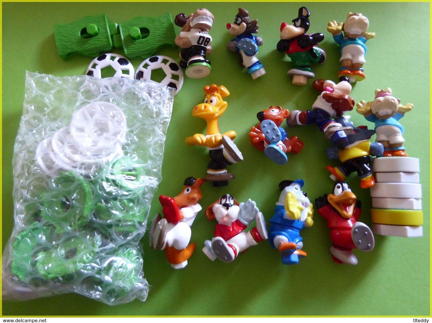 KINDER LOT FOOTBALLEURS ANIMAUX - Komplettsets