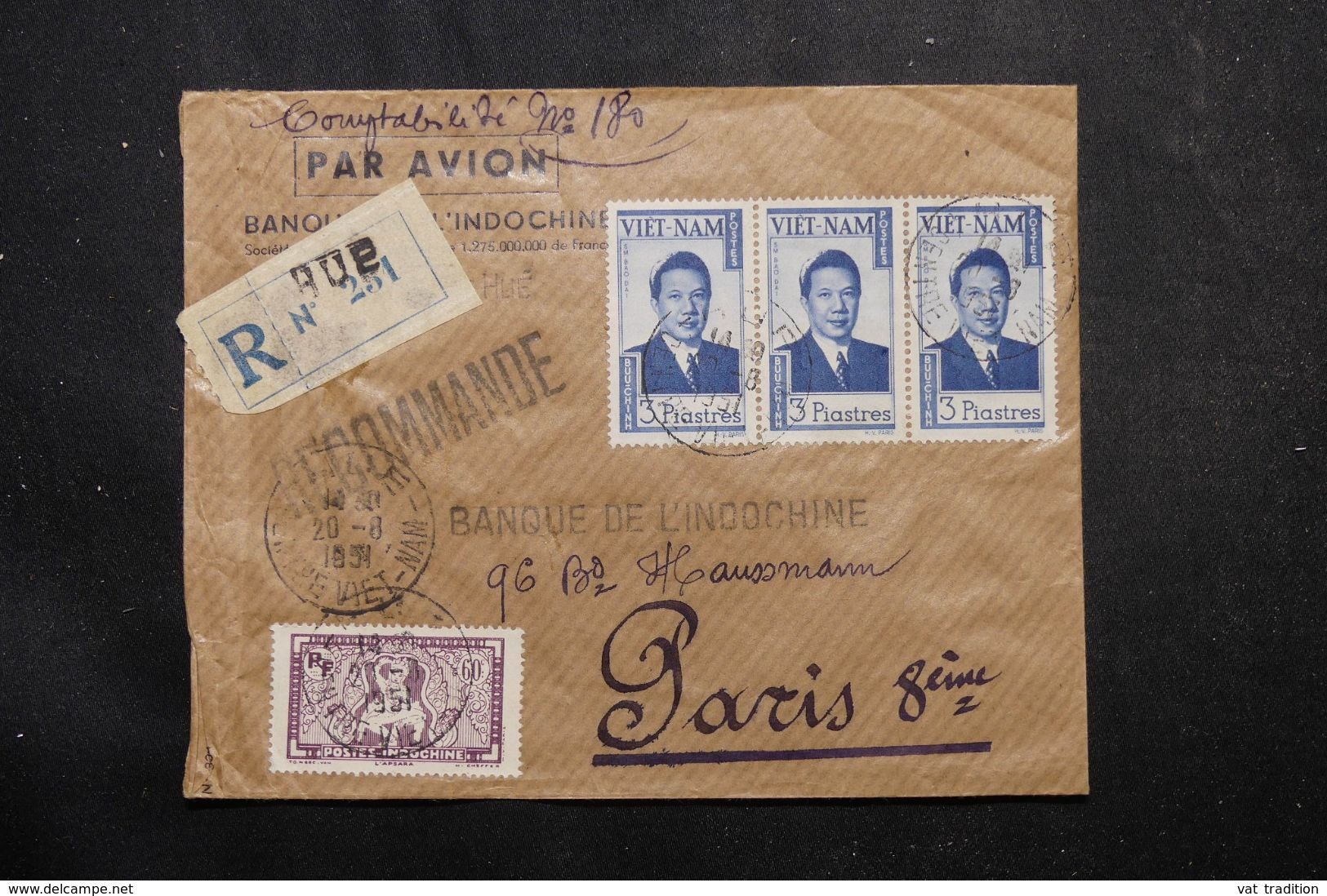 VIETNAM - Enveloppe Commerciale En Recommandé De Hué Pour La France En 1951, Affranchissement Plaisant - L 63870 - Viêt-Nam