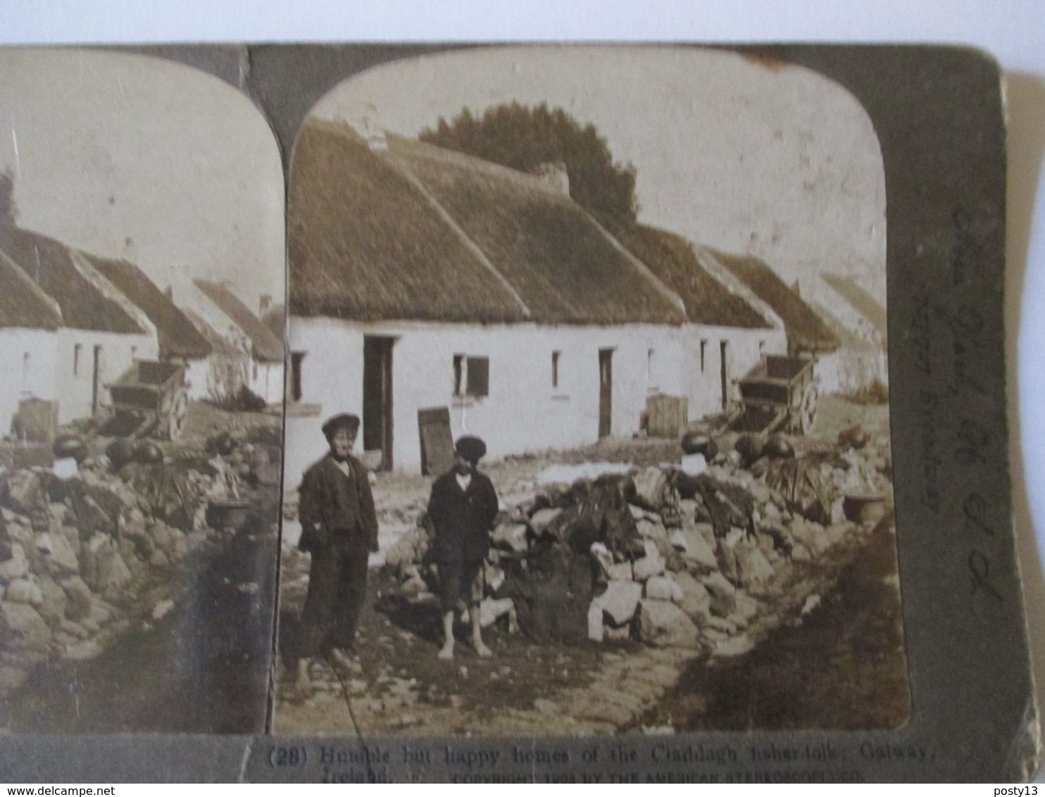 PHOTO STEREO  IRLANDE -  Enfants D'un Village - Pauvreté -  1908 - Ed. American Stereoscopic  BE - Photos Stéréoscopiques