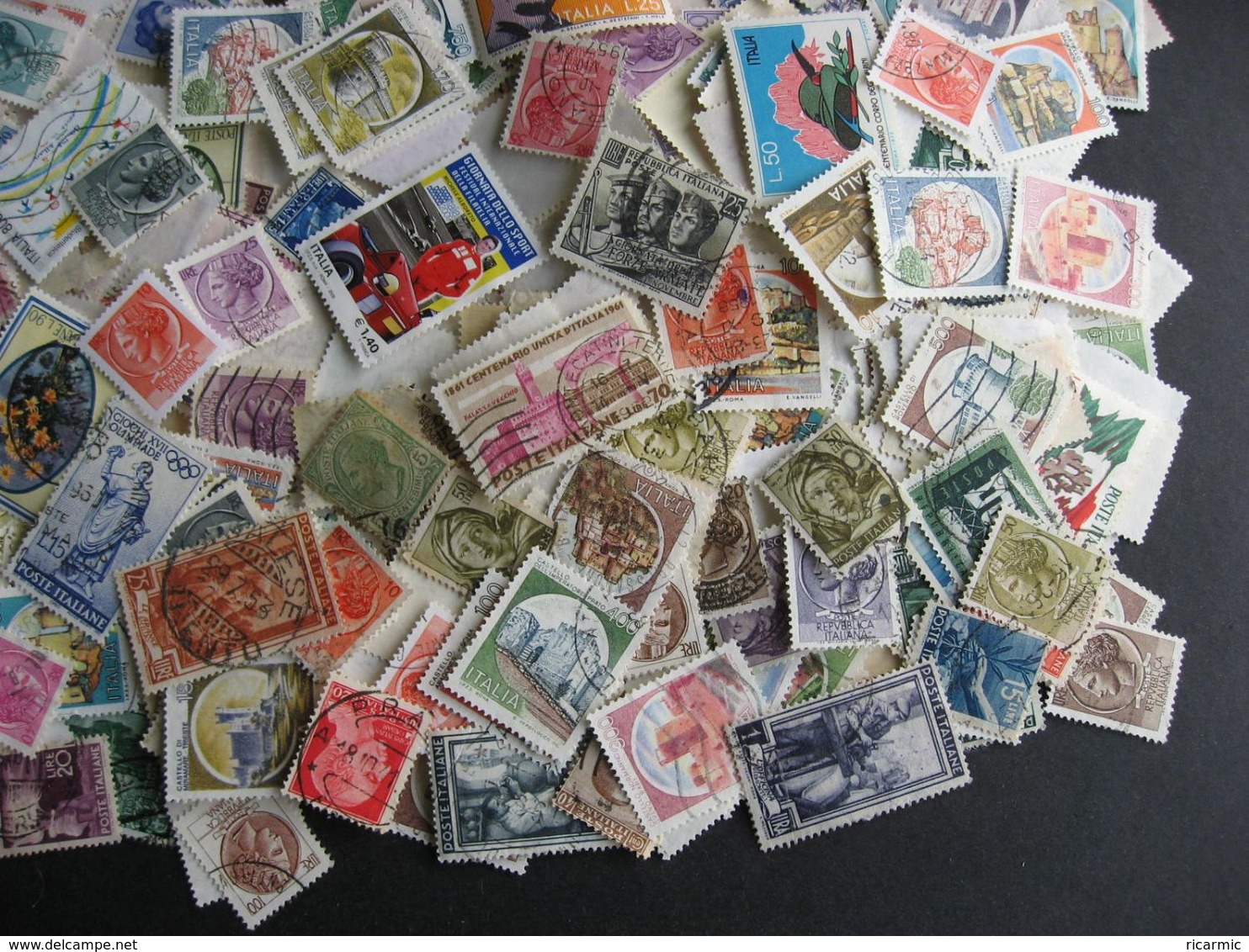 Italy Colossal Mixture (duplicates, Mixed Condition)1000 10% Comemoratives, 90% Definitives - Mezclas (min 1000 Sellos)