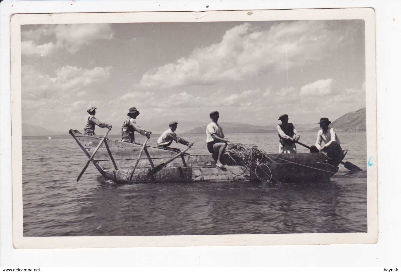 ALB13  --  ALBANIA  --  PESCATORI  --  1940  --  REAL PHOTO PC - Albanië