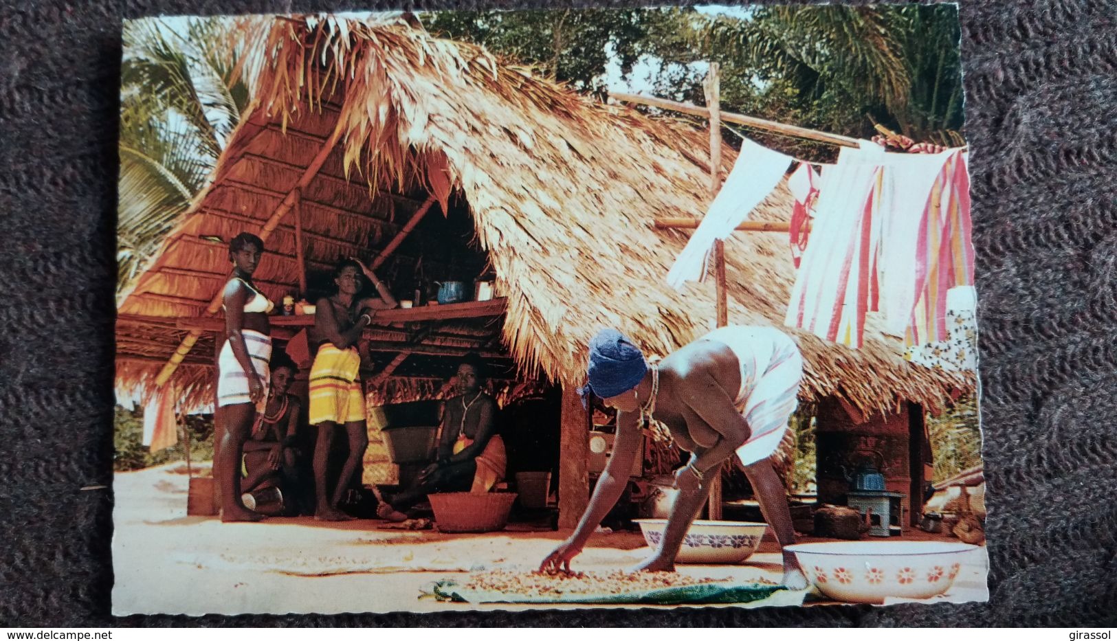 CPSM SURINAM BOSNEGERTAFEREELTJE FEMME AUX SEINS NUS  ED CH SJIEM FAT - Surinam