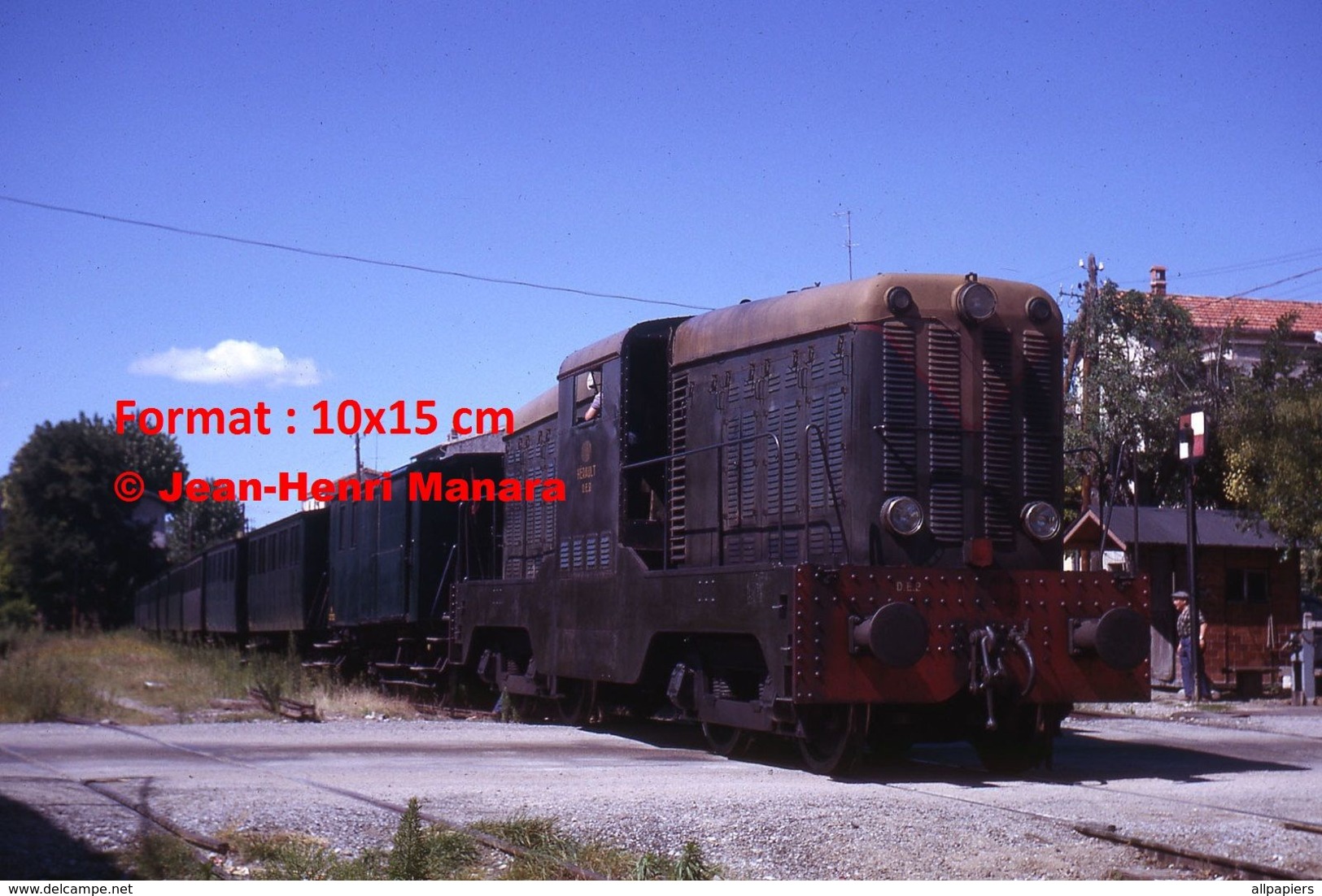 Reproduction Photographie D'une Grosse Locomotive Montpellier-Palavas Avec Wagons En 1963 - Other & Unclassified