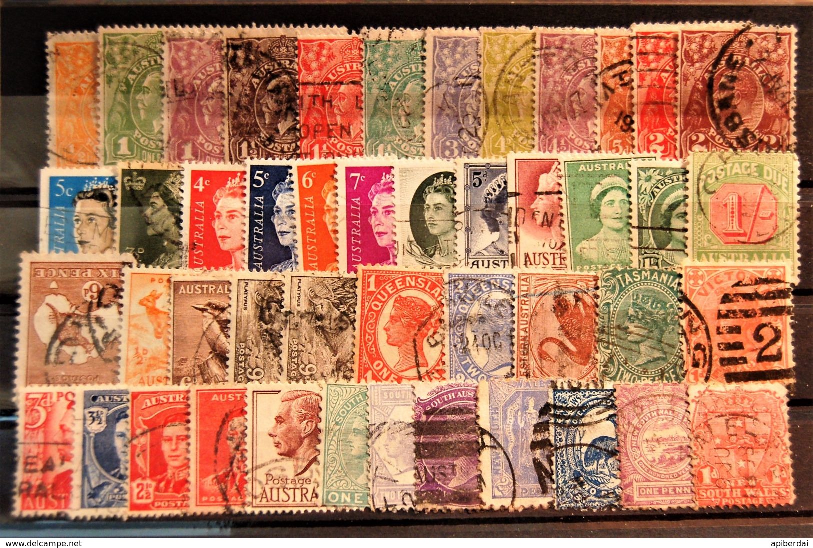 Australie Australia - Small Batch Of 46 Old And Less Old Stamps Included Some Australia States Used - Colecciones