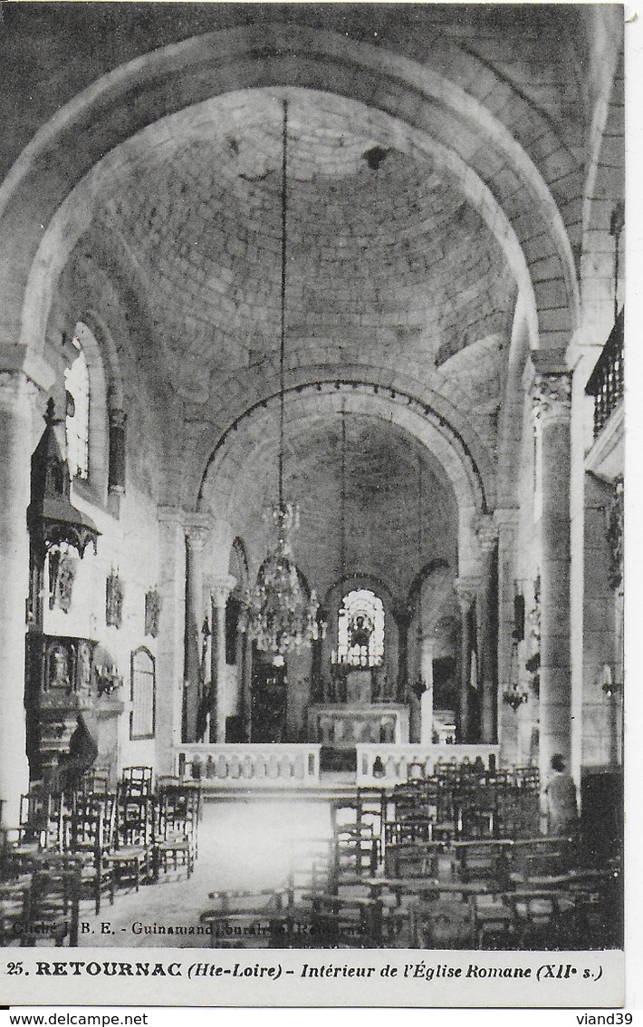 Retournac - Intérieur De L'église Romane (XIIe S.) - Retournac