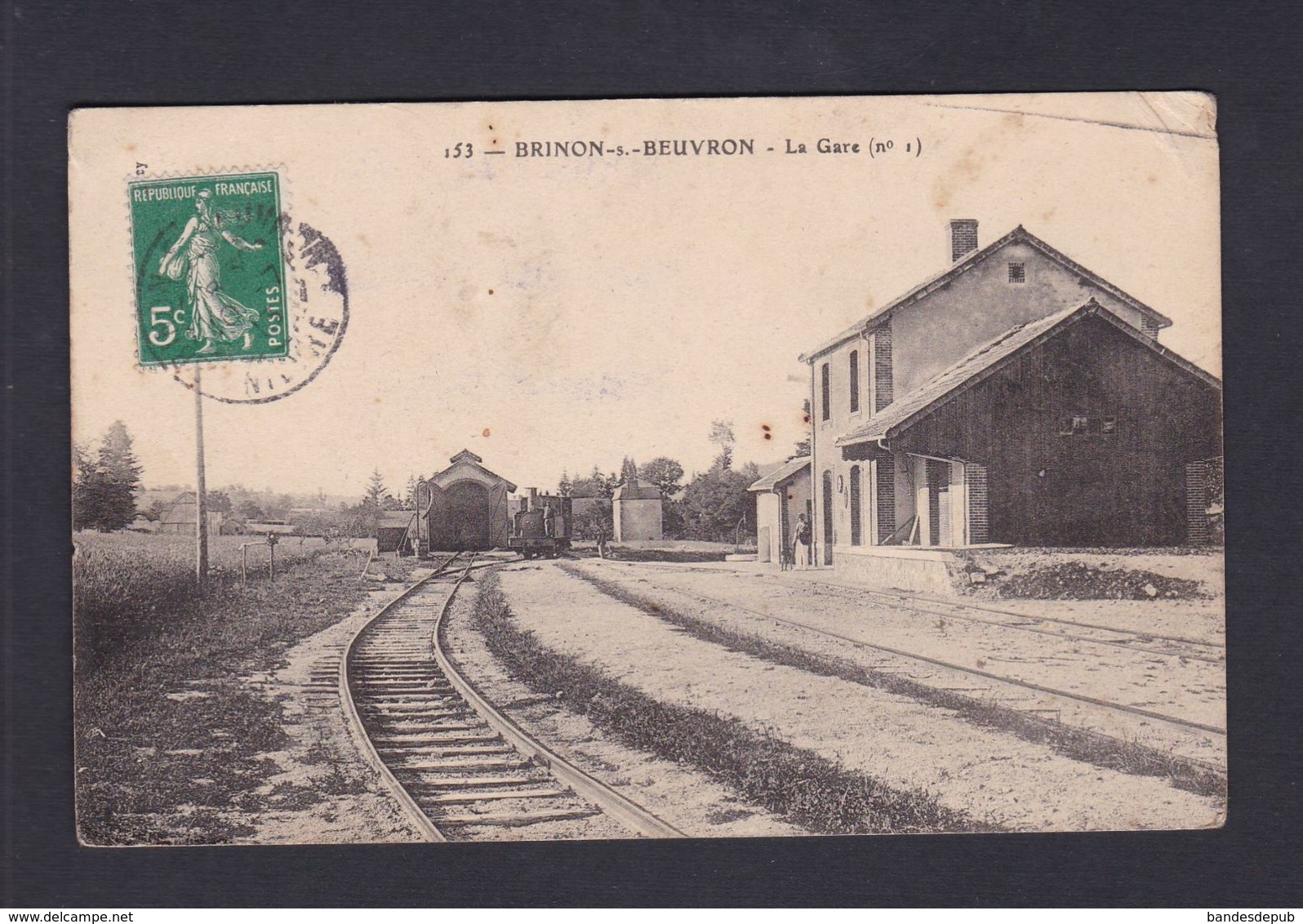 153 - Brinon Sur Beuvron (58) La Gare ( Chemins De Fer Economiques Train 42270) - Brinon Sur Beuvron