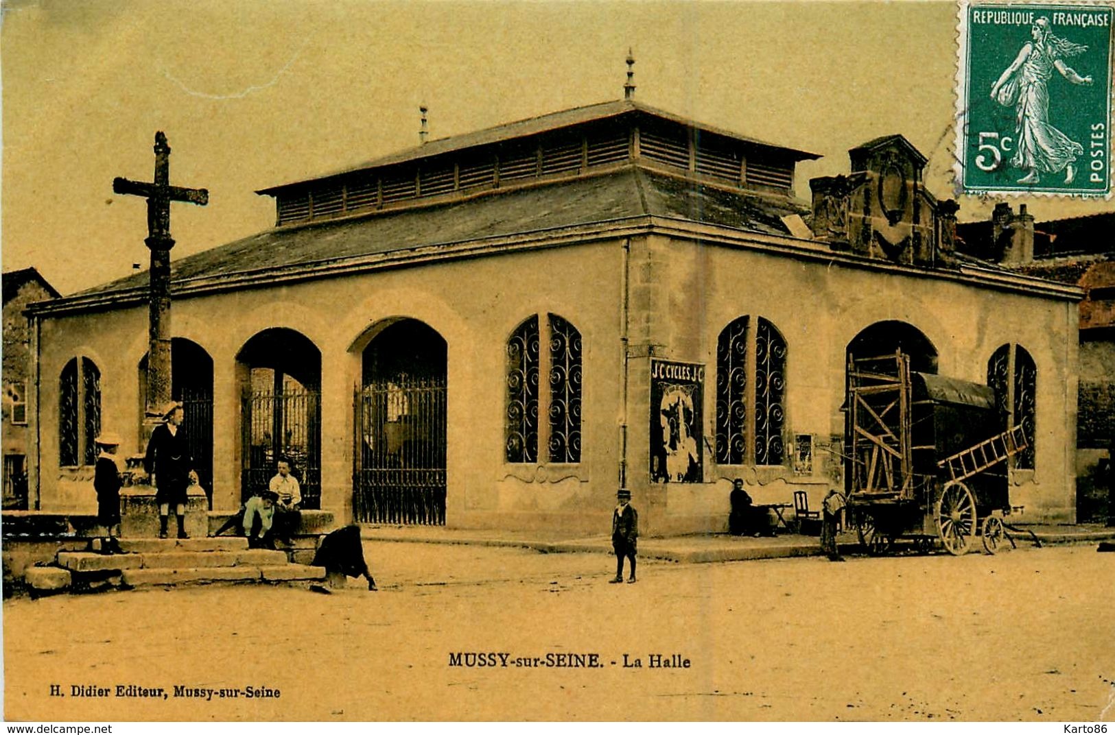 Mussy Sur Seine * La Halle * Le Calvaire - Mussy-sur-Seine