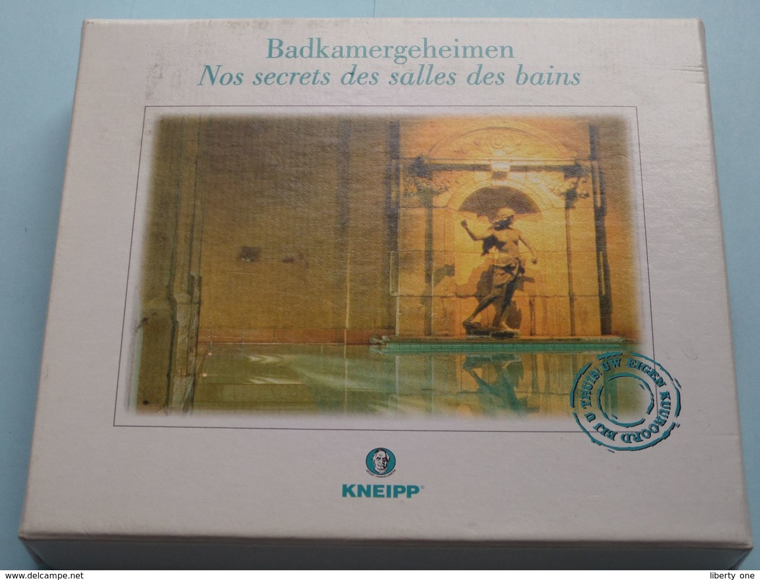 KNEIPP Badkamergeheimen / Nos Secrets Des Salles Des Bains / Original BOX ( Good Condition ) Voir Scans ! - Miniaturen Flesjes Dame (met Doos)