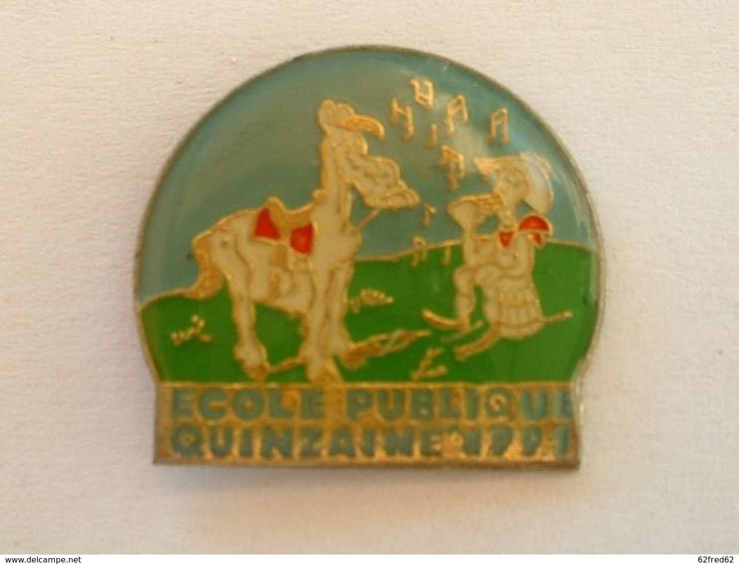 PIN'S BD LUCKY LUKE - ECOLE PUBLIQUE - QUINZAINE 1991 - BD