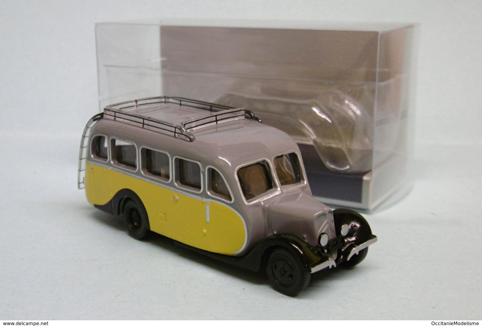 Norev - AUTOCAR CITROEN U23 1947 Jaune Et Gris Neuf HO 1/87 - Baanvoertuigen