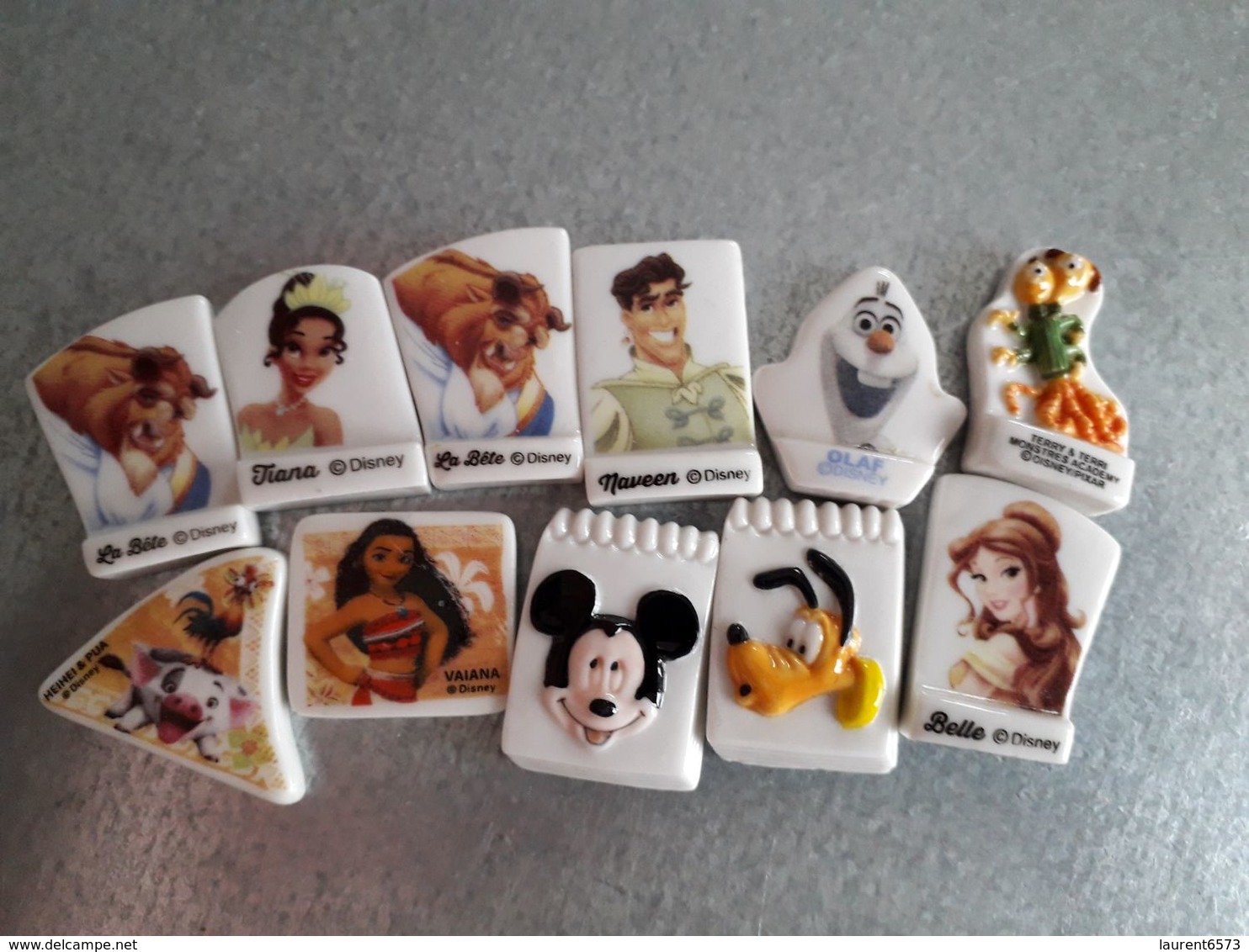 Lot De 11 Fèves Disney - Disney