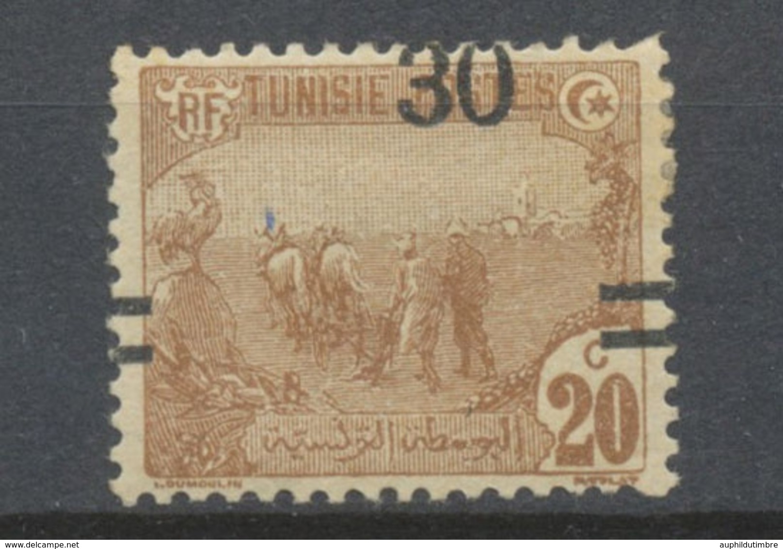 VARIETE TUNISIE N°98 30c Sur 20c Surcharge Très Décalée. Neuf *. Signé. P5038 - Unused Stamps