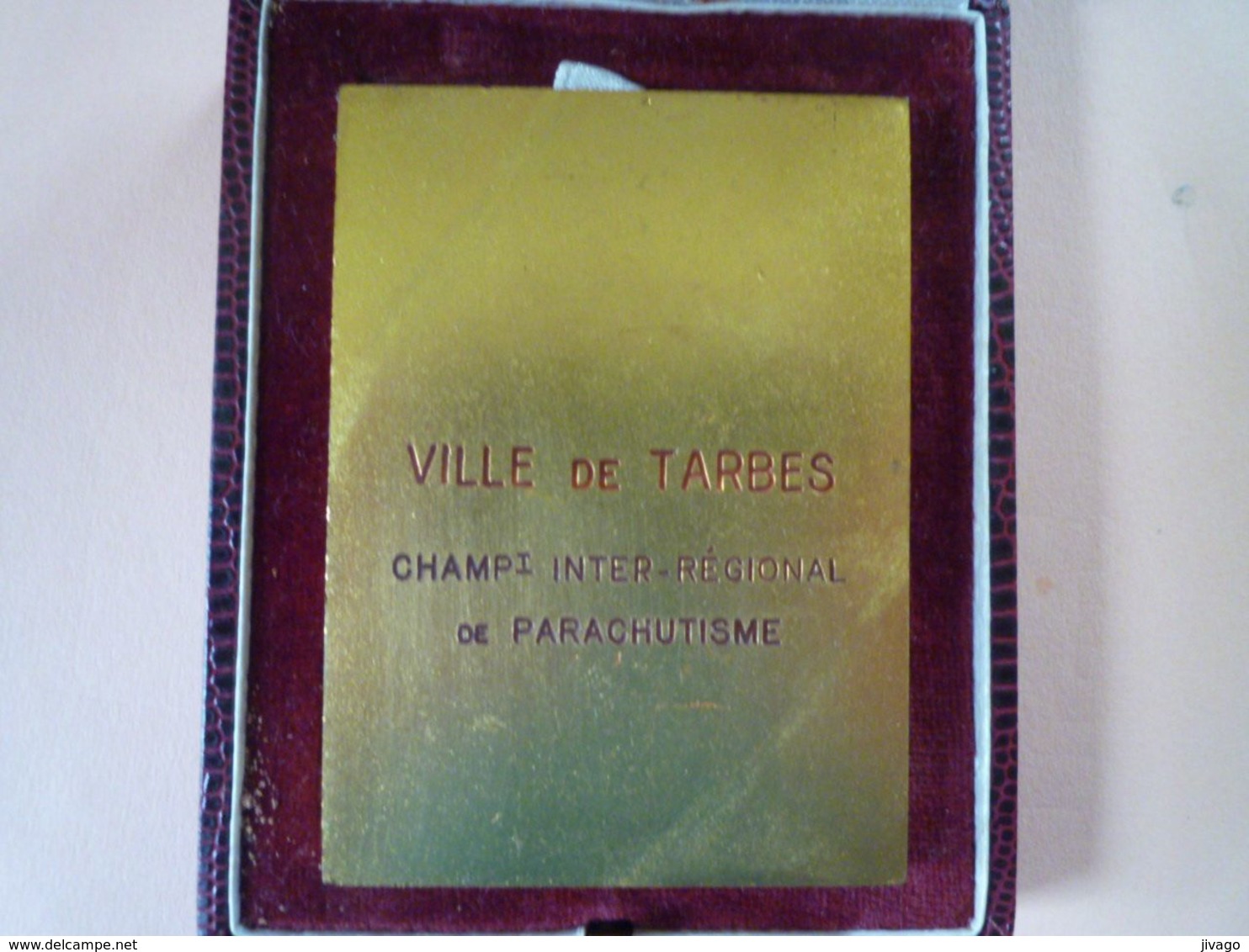 2020 - 6099  Championnat Interrégional De PARACHUTISME  :  Médaille De La Ville De TARBES  1968 - Aviation