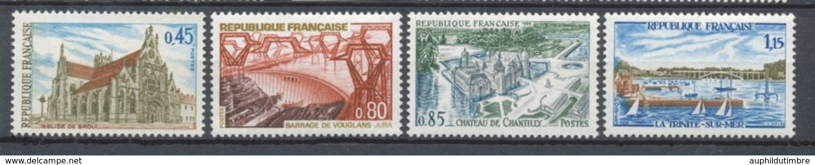 Série Touristique. 4 Valeurs Y1585S - Nuovi