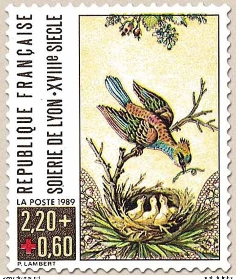 Au Profit De La Croix-Rouge. Motif D'une Soierie De Lyon (XVIIIe Siècle). Oiseau, Nid Avec Oisillons  2f.20 + 60c. Y2612 - Unused Stamps