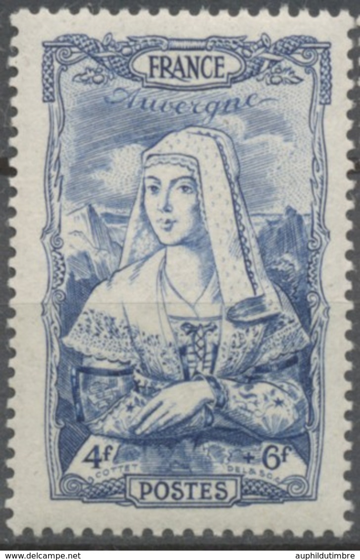 Coiffes Régionales. Au Profit Du Secours National. Auvergne. 4f.+6f. Bleu Neuf Luxe ** Y597 - Unused Stamps