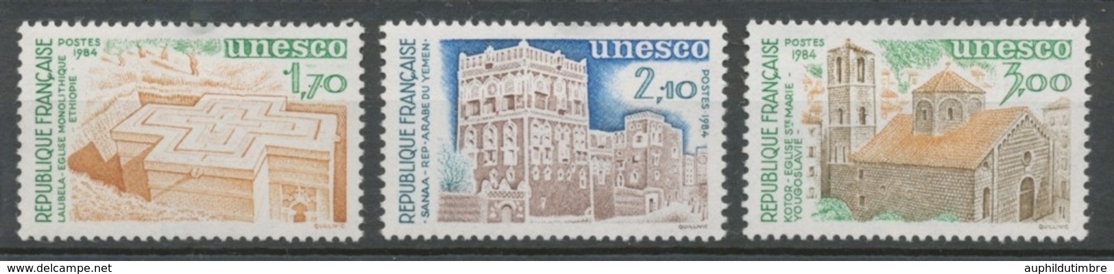 Service N°79-81 Série UNESCO Patrimoine Unniversel 3 Val. ZS79A - Mint/Hinged