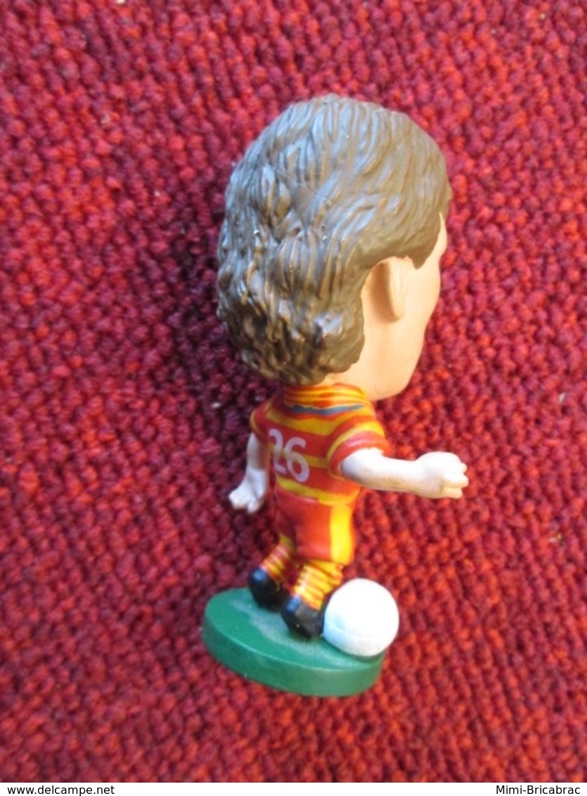 DIVDIV FIGURINE CORINTHIAN FOOTBALLEUR ANNEES 90 RICHKOV - Otros & Sin Clasificación