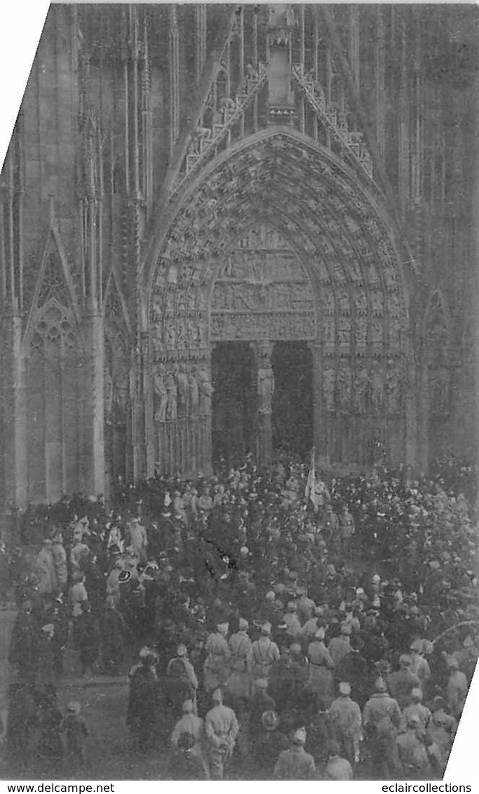 Strasbourg       67        Service Religieux à La Cathédrale.   Pétain - Gouraud  -De Castelnau    ( Voir Scan) - Straatsburg