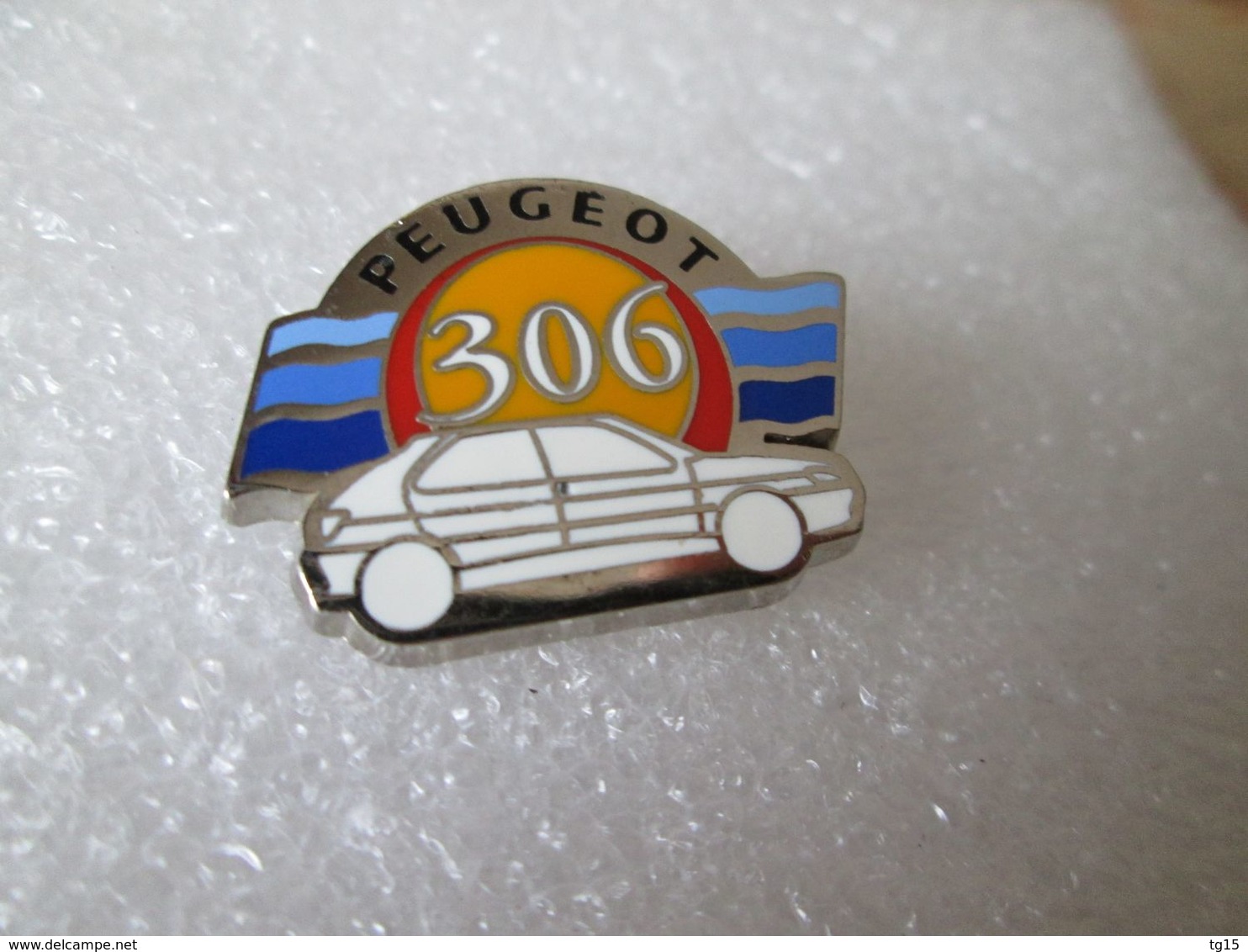 PIN'S    PEUGEOT  306  Zamak  METARGENT - Peugeot