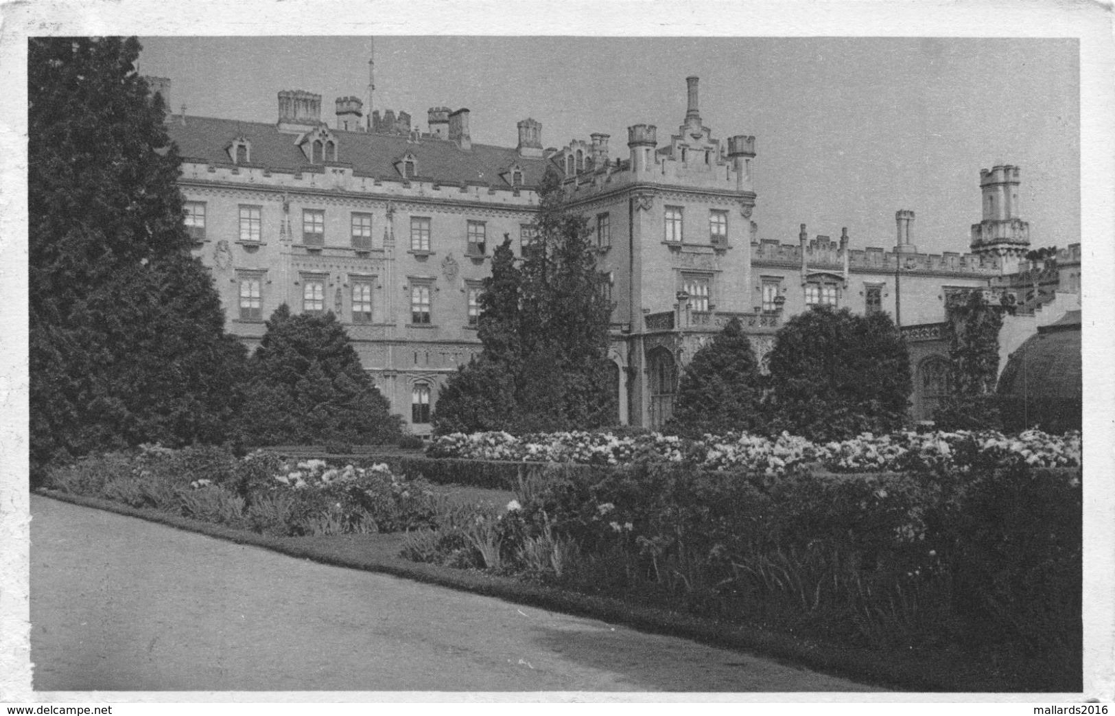 LEDNICE - LIECHTENSEINSKY ZAMEK VYCHODNI STRANA ~ AN OLD POSTCARD #23547 - Tsjechië