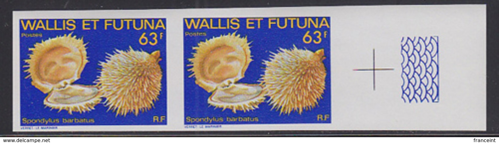 WALLIS & FUTUNA (1982) Bearded Thorny Oyster (Spondylus Barbatus). Imperforate Pair. Scott No 297, Yvert No 300. - Sin Dentar, Pruebas De Impresión Y Variedades