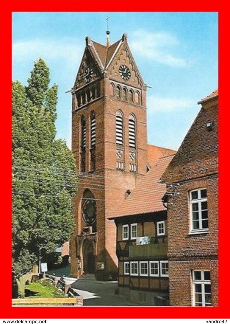 CPSM/gf  LAUENBURG (Allemagne)  Magdalenen Kirche..*4091 - Lauenburg