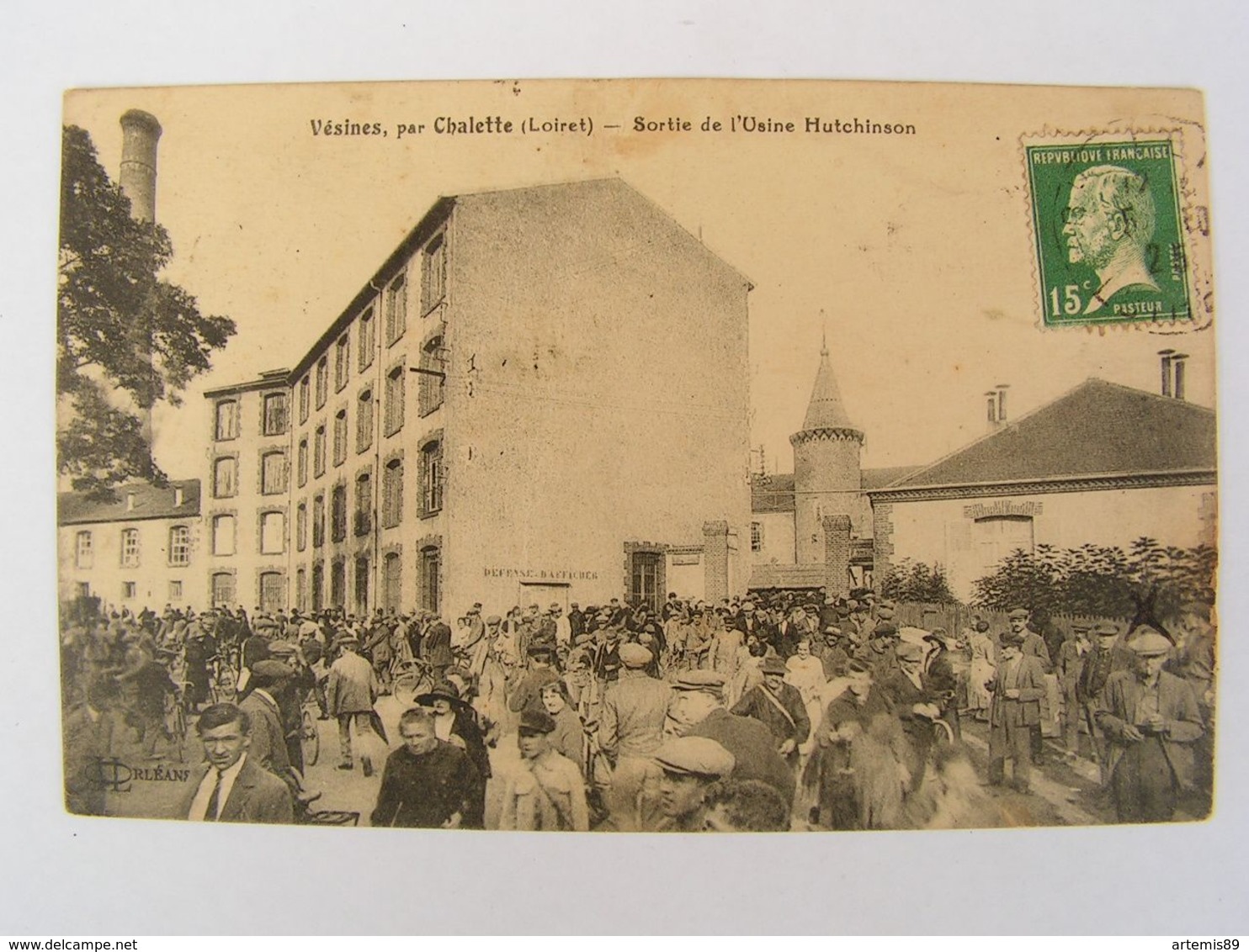 CPA LOIRET VESINES PAR CHALETTE SORTIE DE L USINE HUTCHINSON TRES ANIMEE 865 - Autres & Non Classés