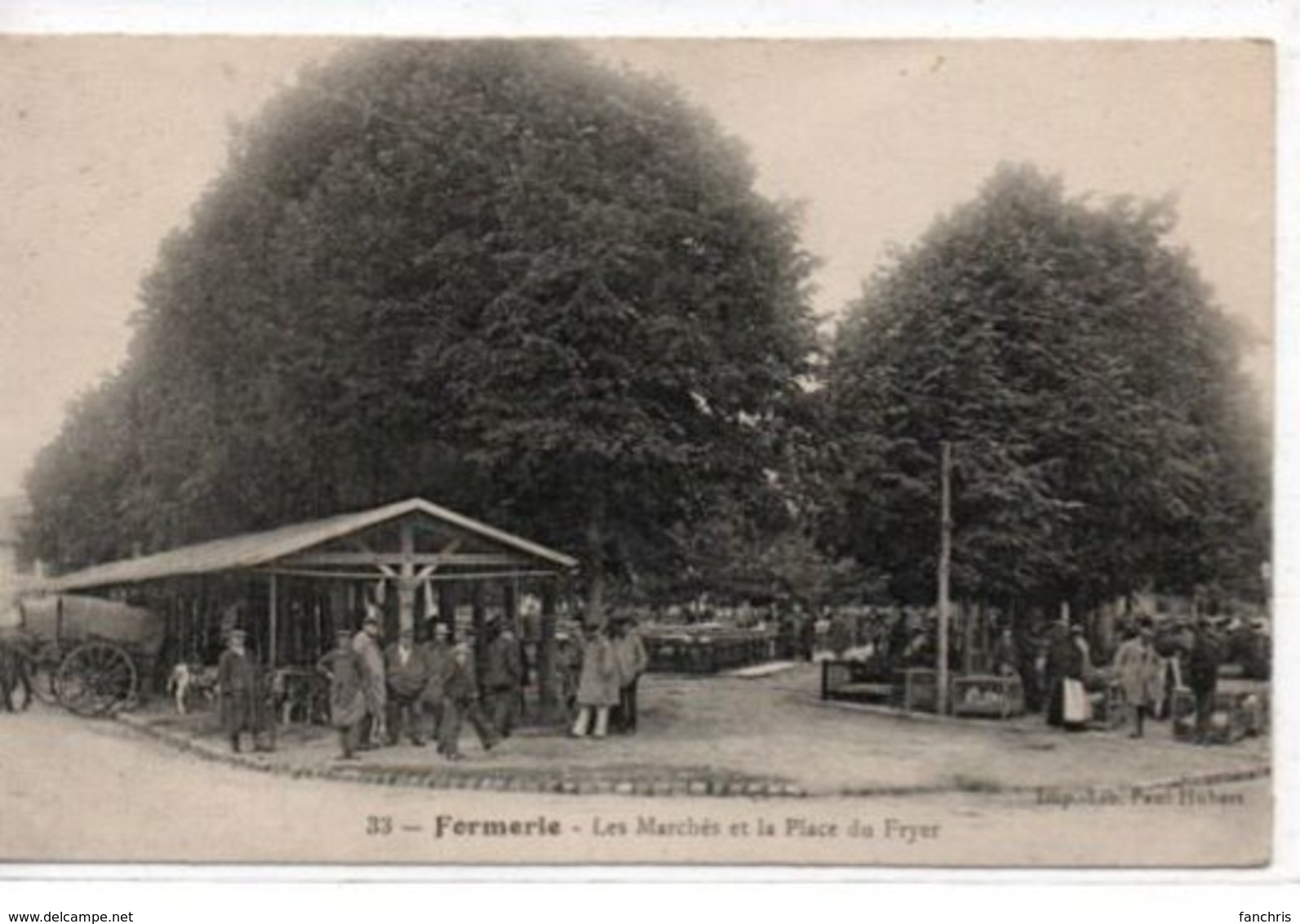 Formerie- Les Marchés Et La Place Du Fryer - Formerie